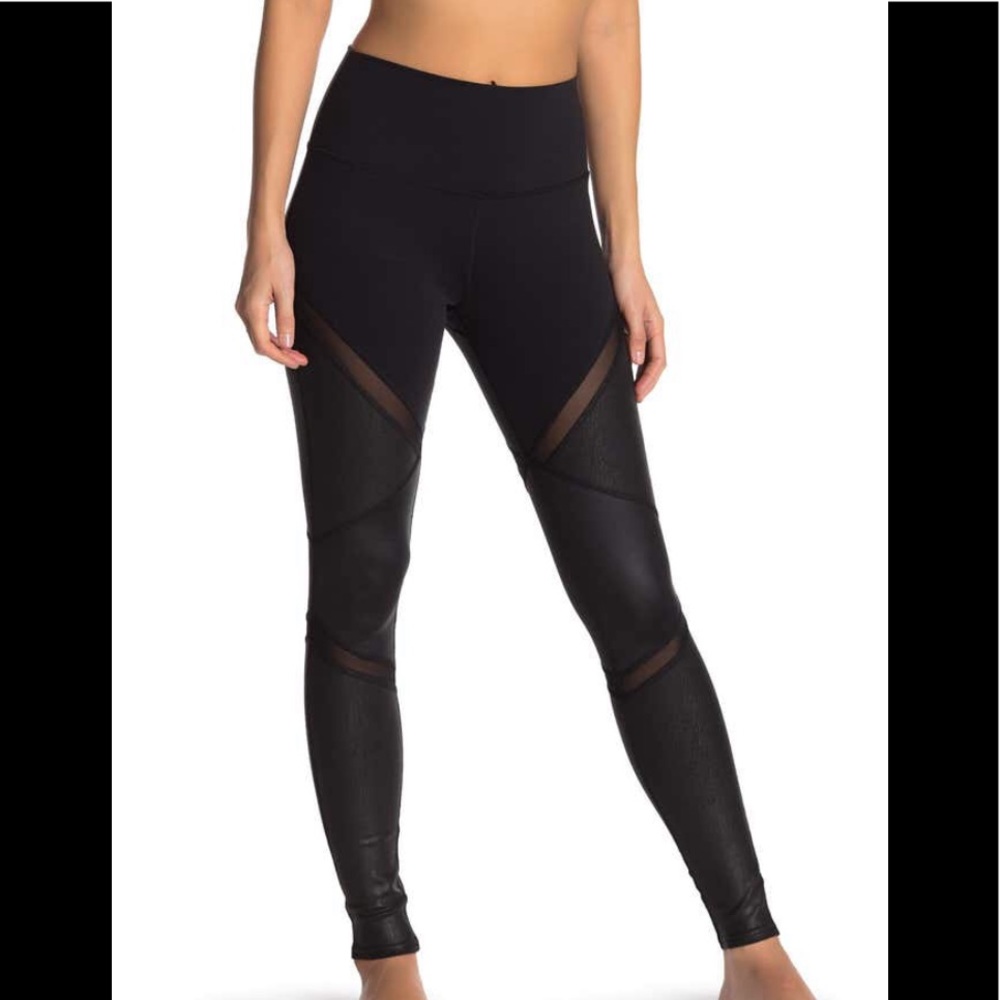 ALO leggings